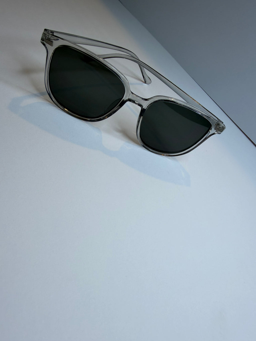 Thick Frame