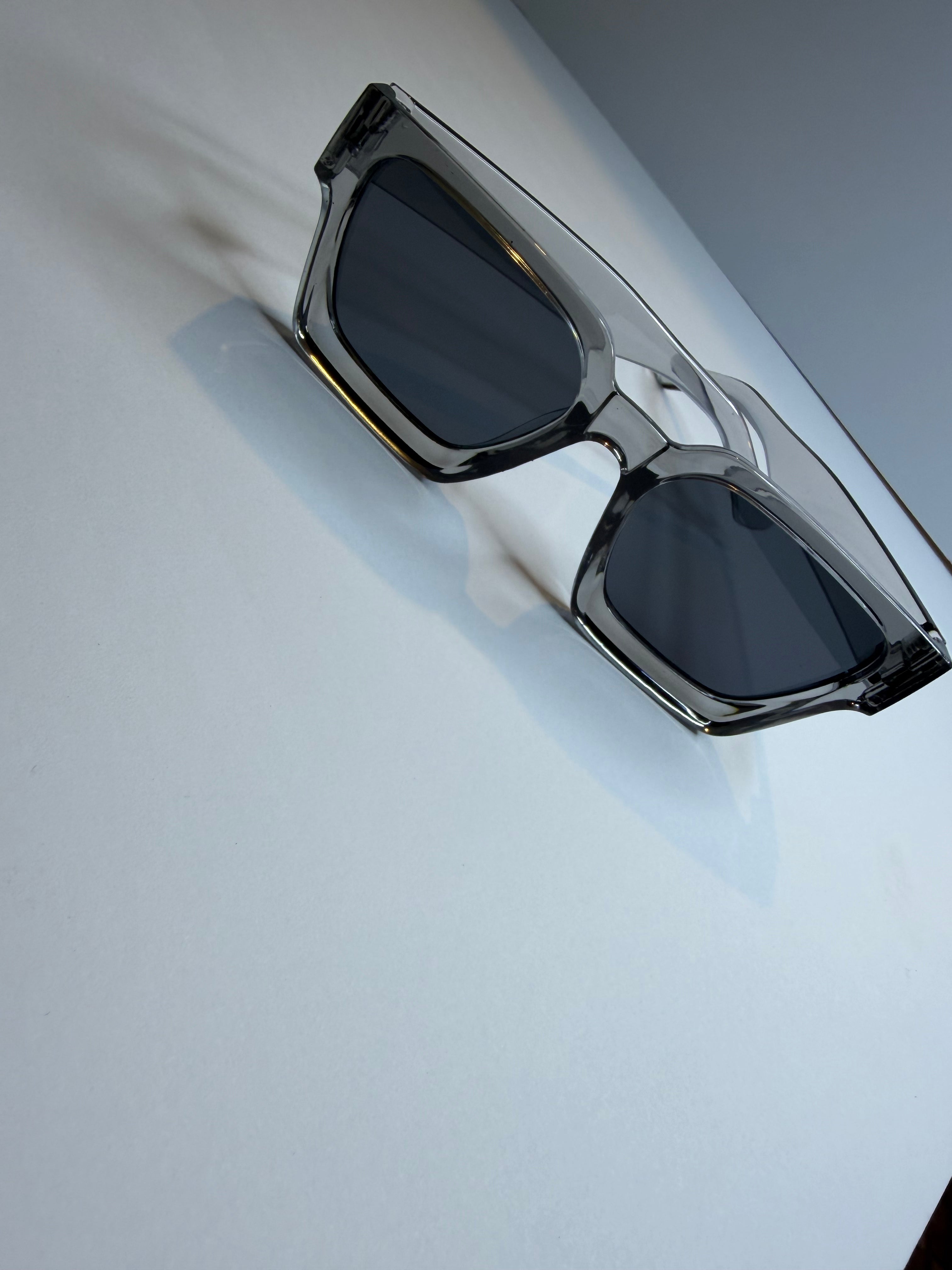 Thick Frame