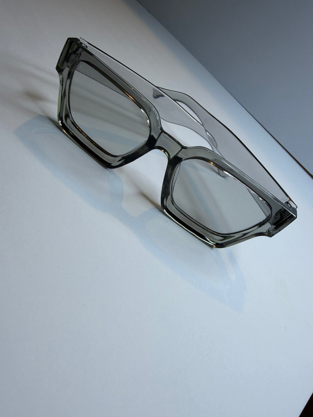 Thick Frame