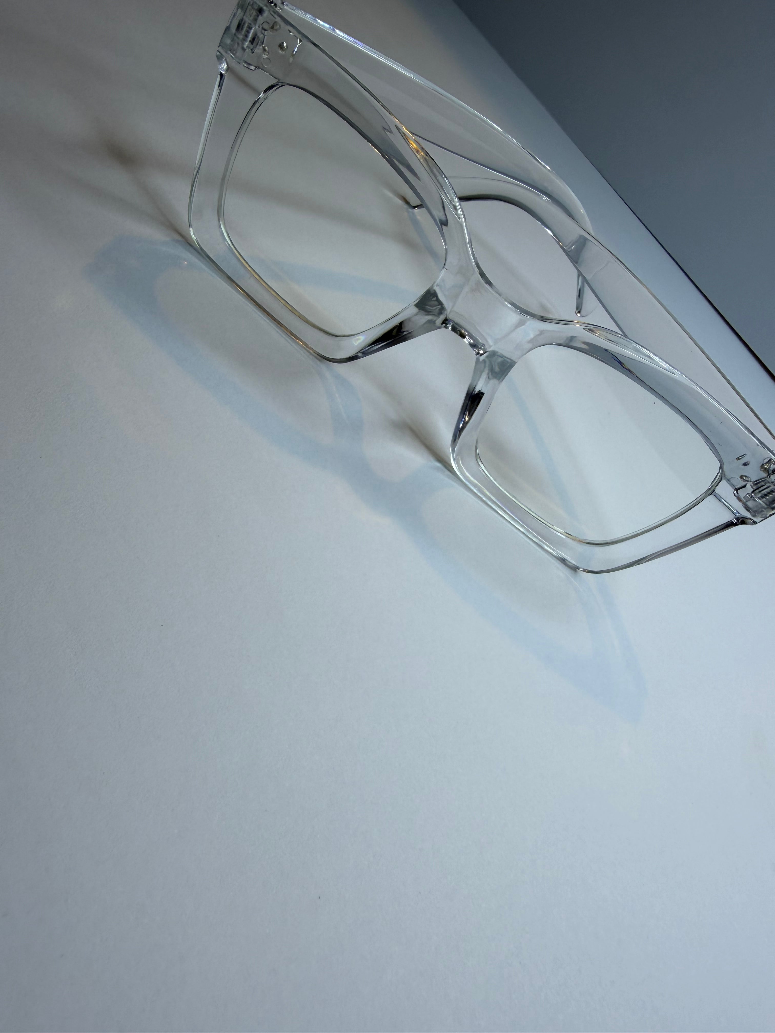 Thick Clear Frame