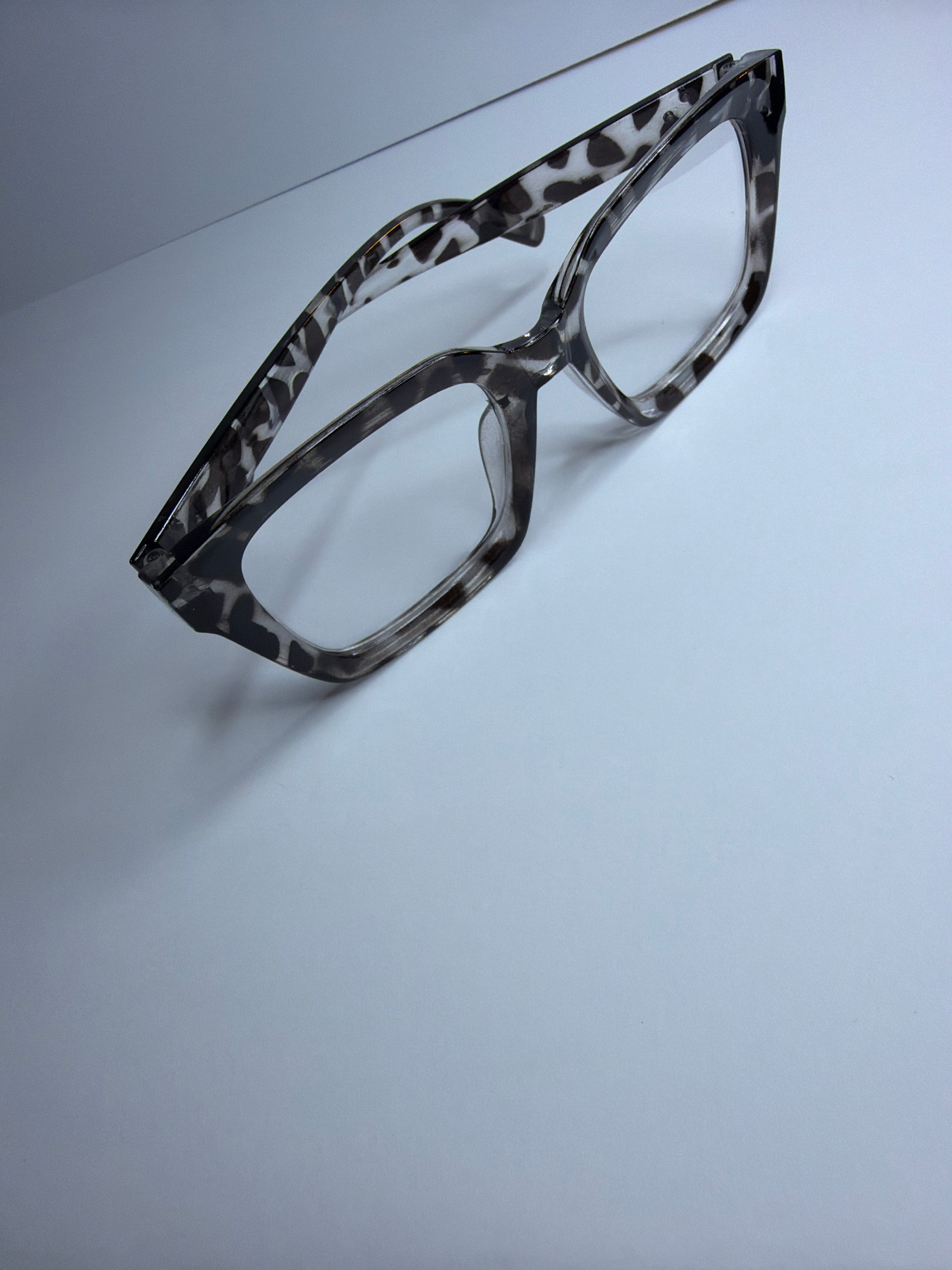 Clear frames